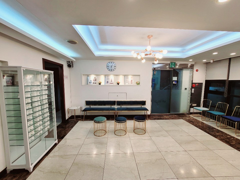 Slider image (2) SKY Dental Clinic